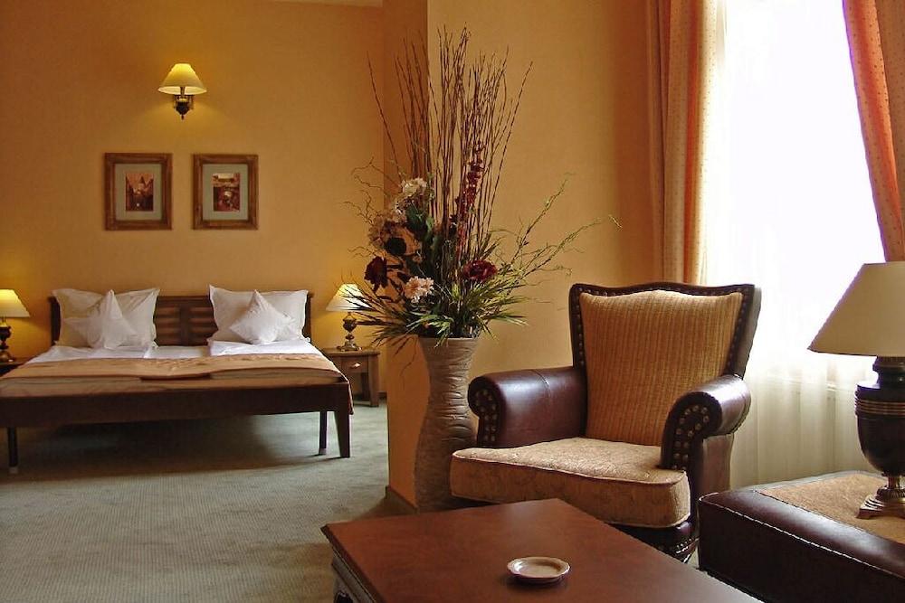 Bella Muzica Hotel Brasov