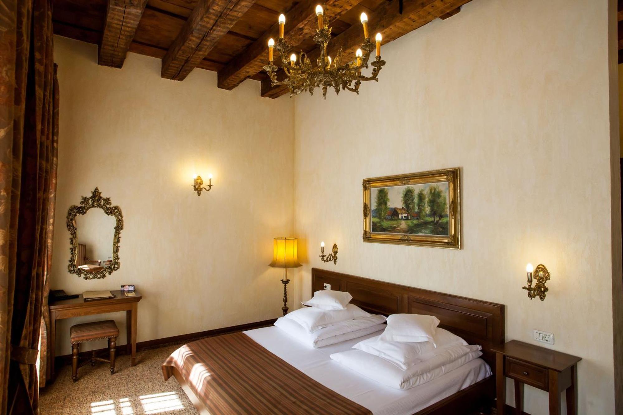 Bella Muzica Hotel