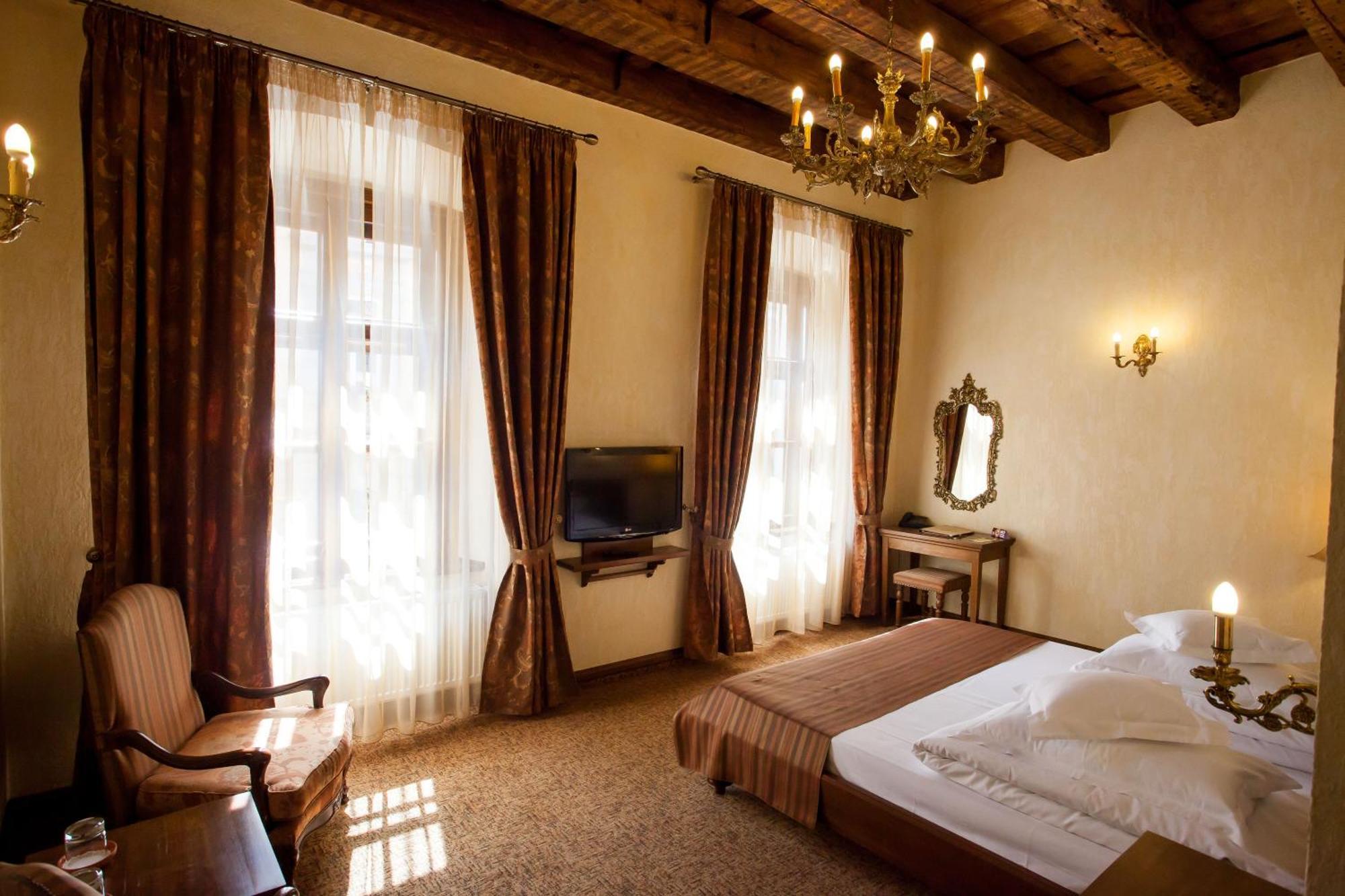 Bella Muzica 3* Brasov