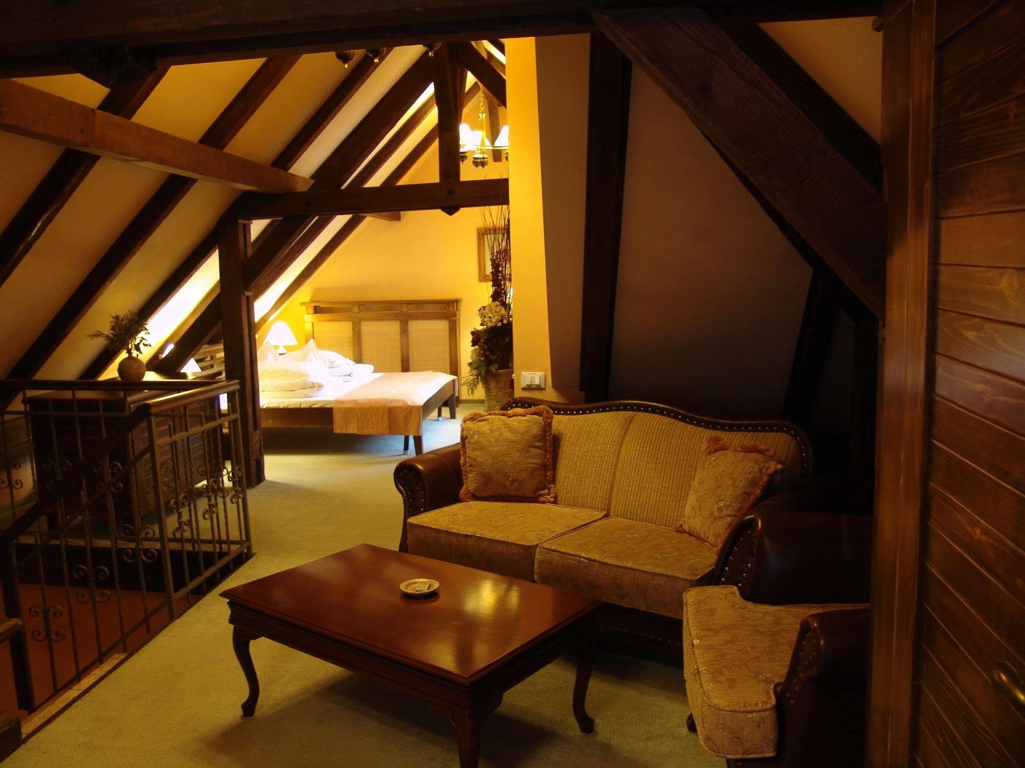 Bella Muzica 3* Brasov